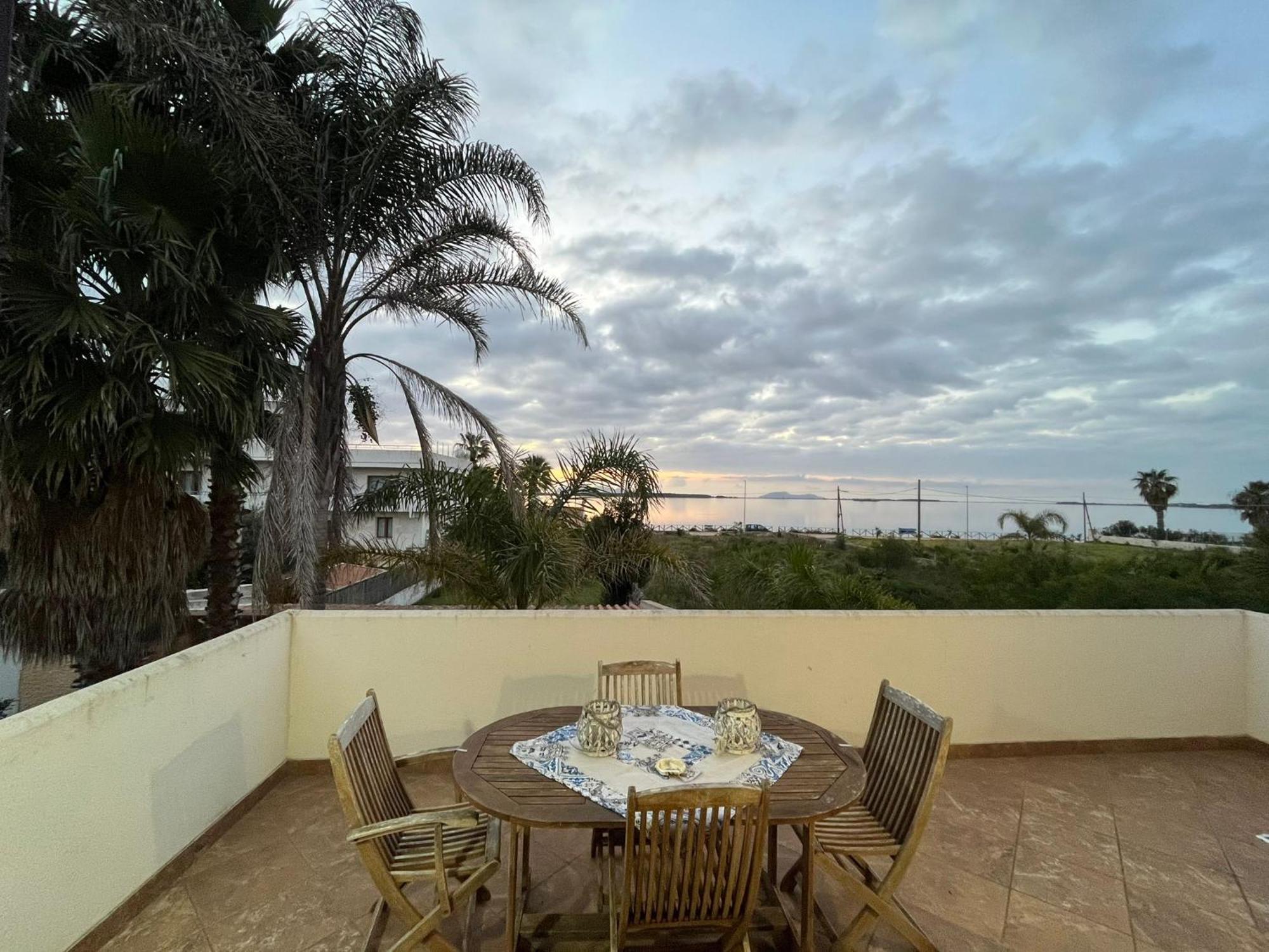 Casa Vacanze Lo Stagnone Da Rosita Marsala Esterno foto